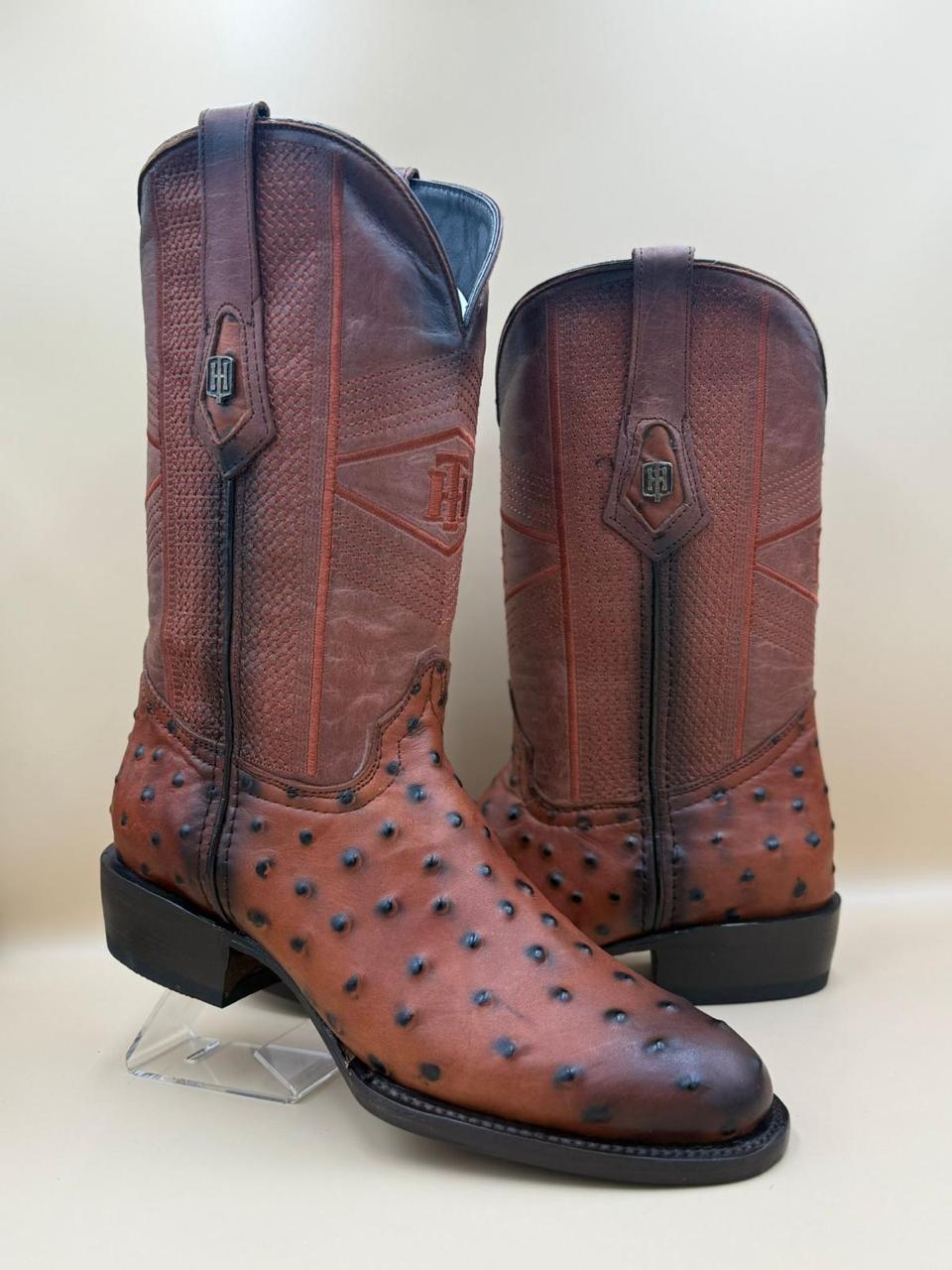 Botas Vaqueras de Avestruz en Café Intenso