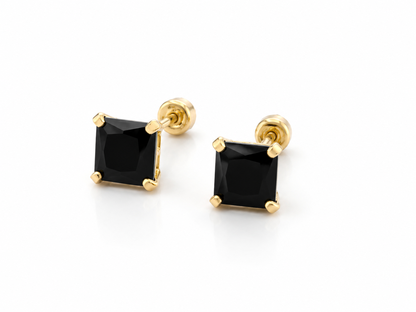 Aretes tipo Stud Cuadrados con Piedra Negra – Oro de 14K