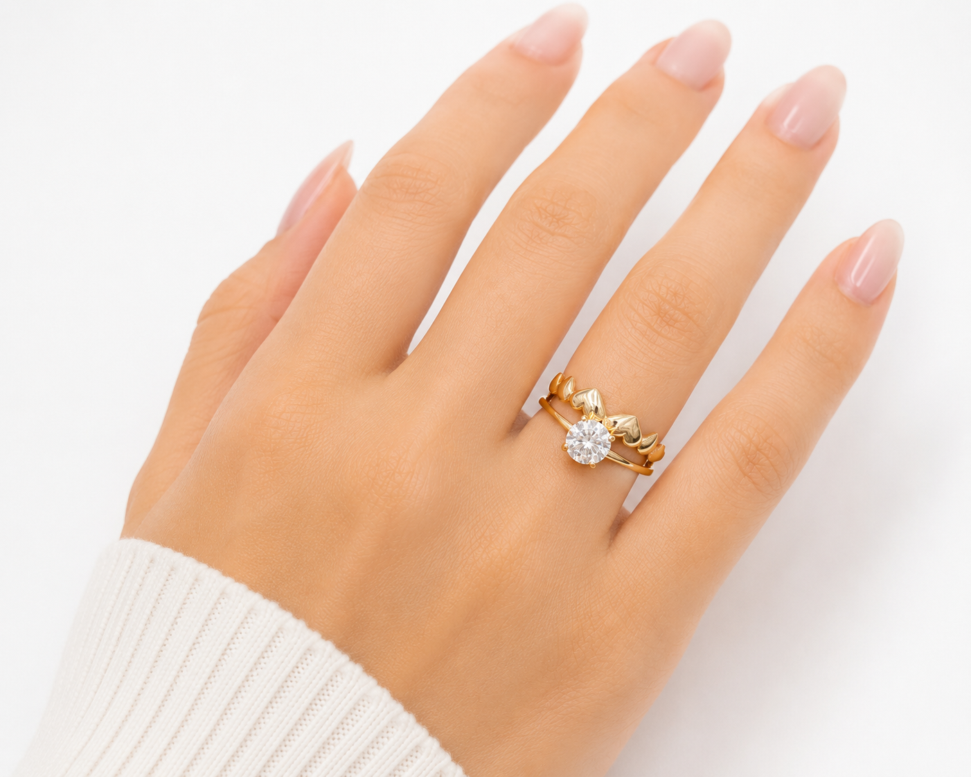 Anillo Corona de Corazones de Oro 14K