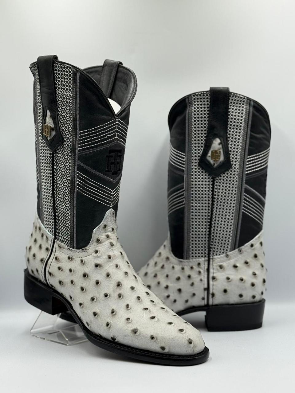 Botas Vaqueras de Piel de Avestruz Blancas con Negro – Exclusividad y Estilo Premium